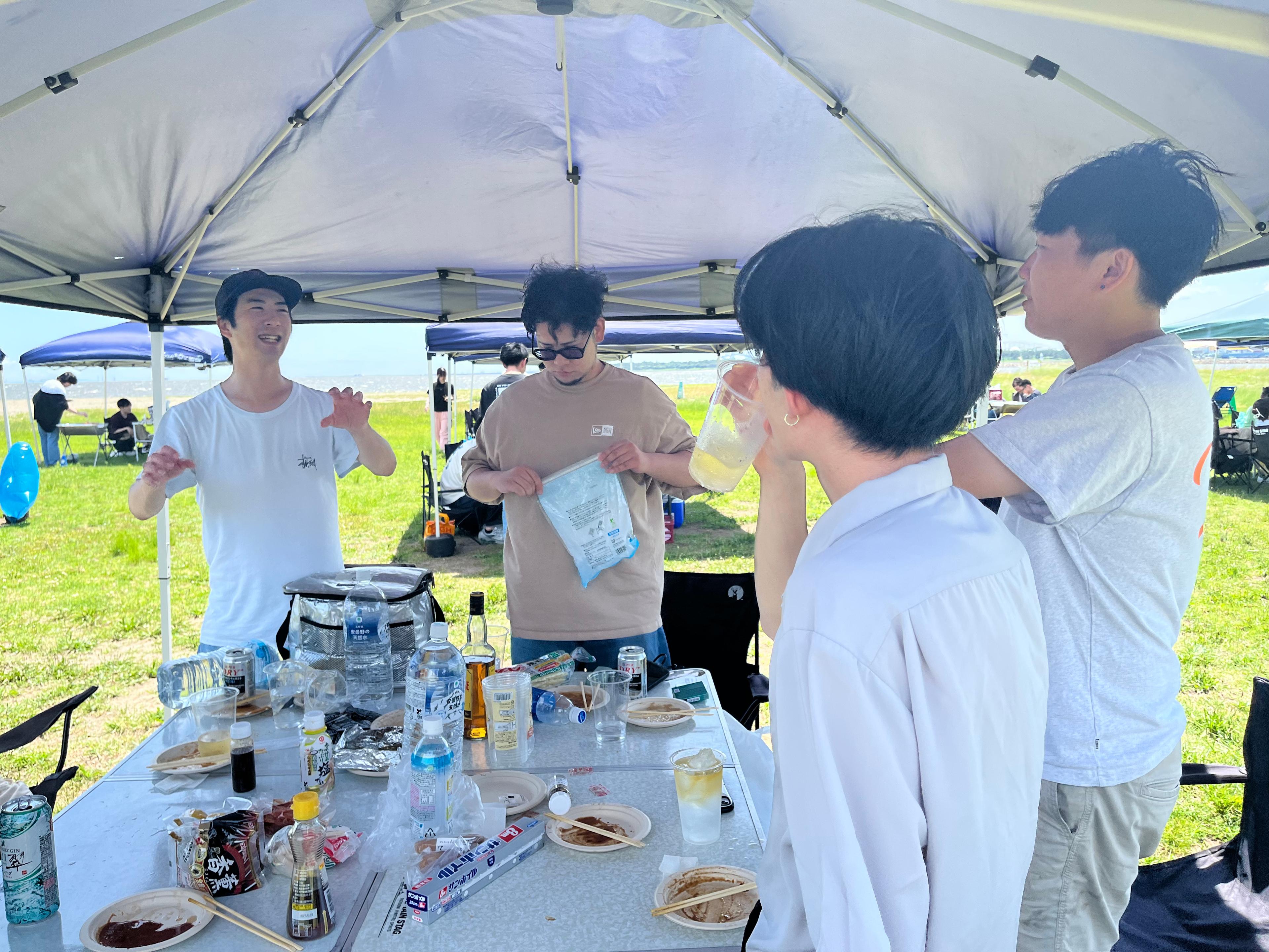 社内BBQの様子