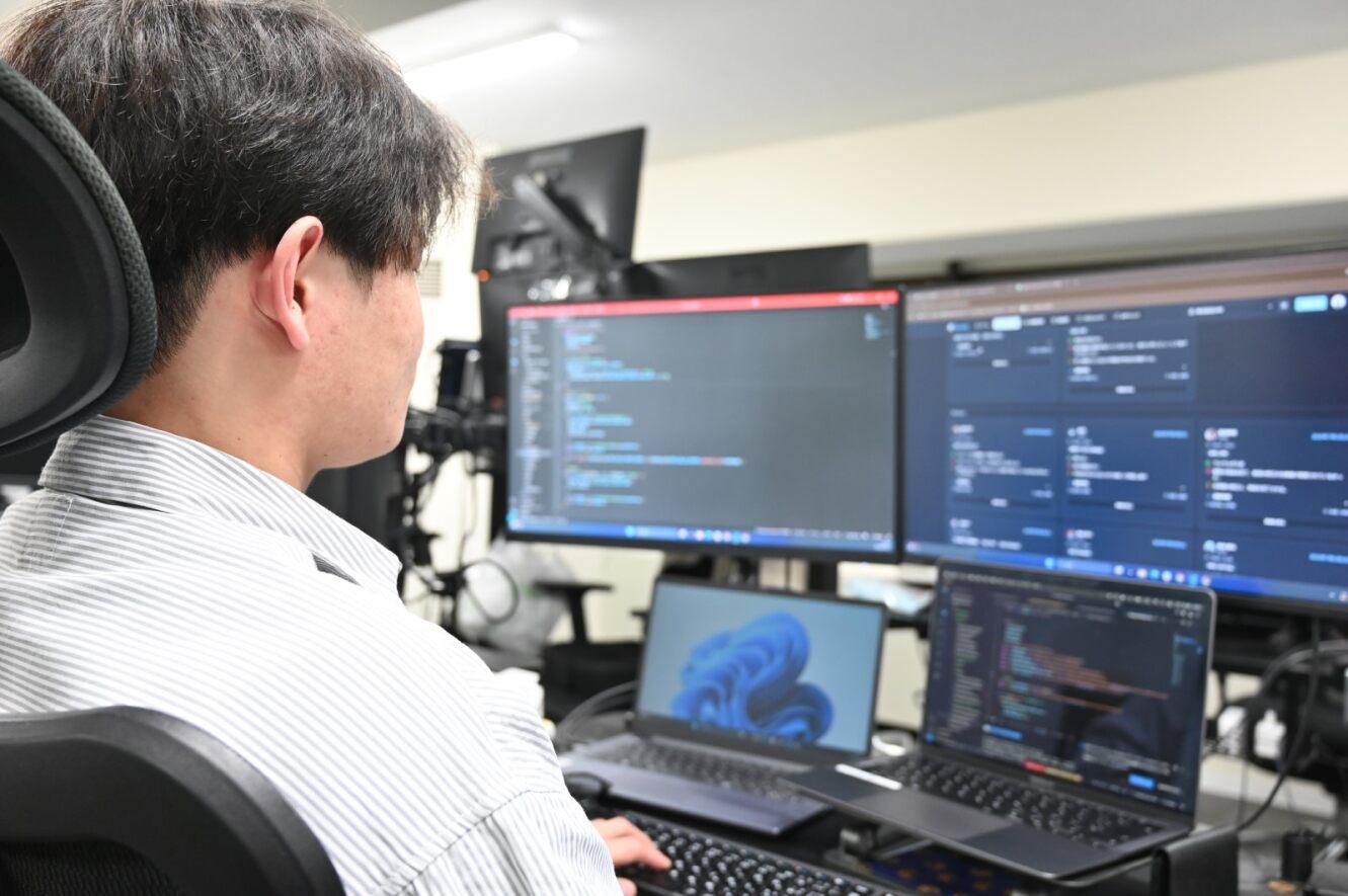 社内の雰囲気 サムネイル1
